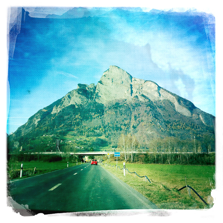 On the Road to Silvaplana_©LaurentKaeser_458x458_07